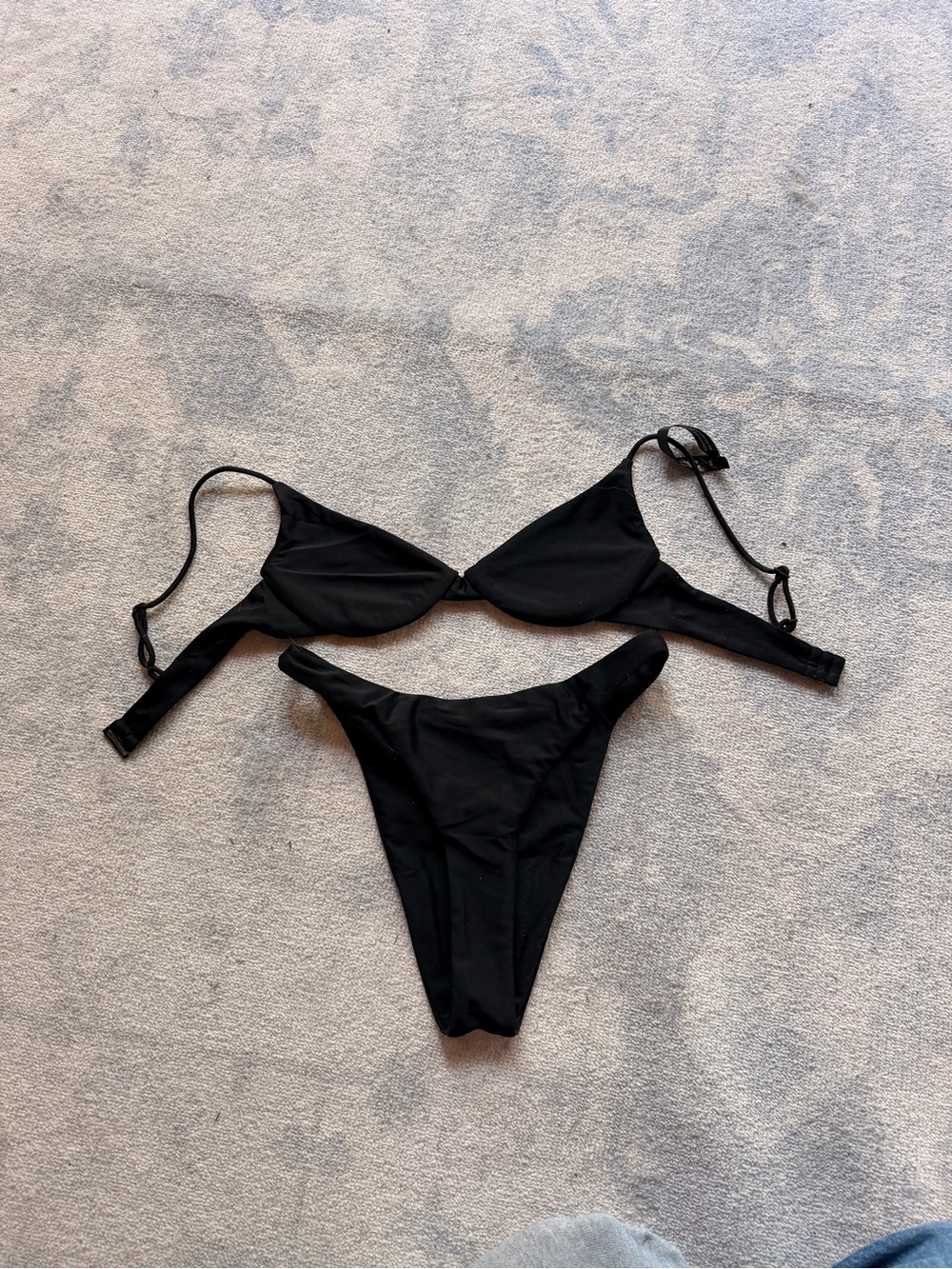 ARK SWIMWEAR- bnwt - Women's Two-Piece Bikini Set